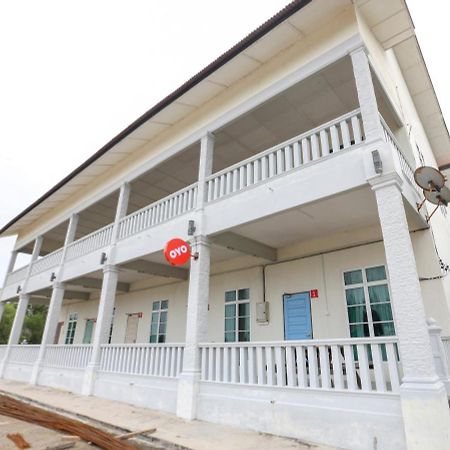 Oyo 90135 Saujana Villa Cherok Paloh Kuantan Zewnętrze zdjęcie